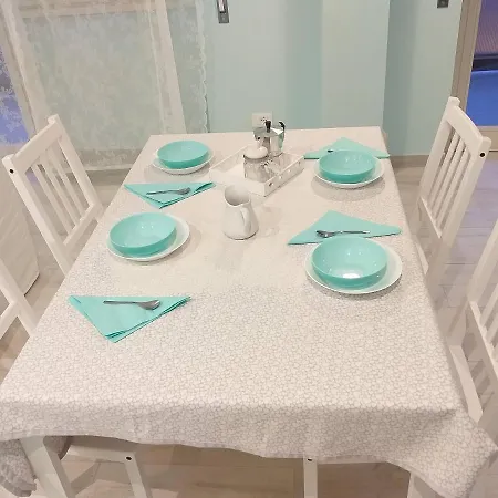 Tiffanyrome Apartment *